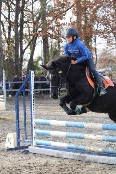 après l'obtention de son galop 3 première expérience en épreuve pour notre futur cavalier de concours 
